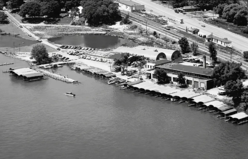 Aerial view of the Wayzata Boatworks on Lake Minnetonka, circa 1956